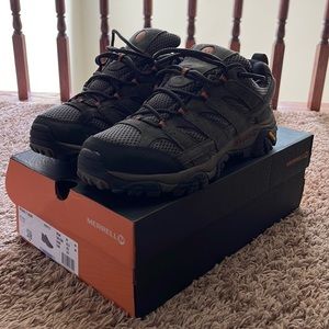 Merrell, Size 9, Dark green/gray.